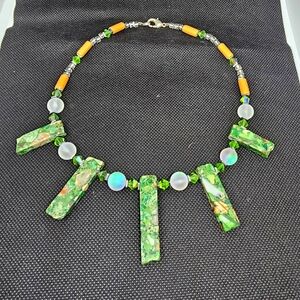 Natural stone choker type necklace